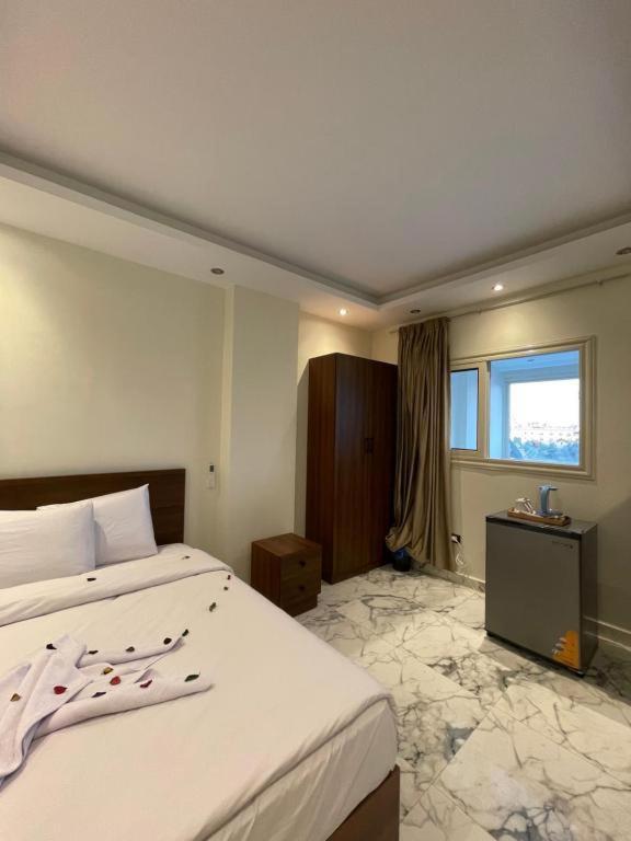 Unique Pyramids Boutique Inn Kafrat al Jabal Luaran gambar